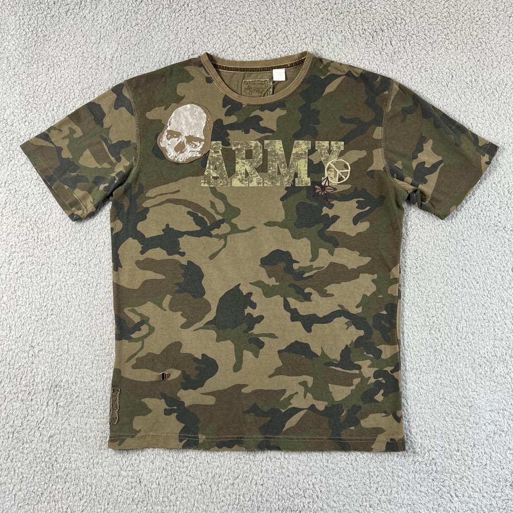 Triple Five Soul T-Shirt 100% Cotton Embroidered Camouflage Men's Size M VTG NWT